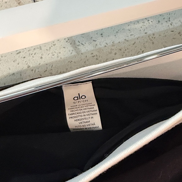 Alo Airbrush Streamlined Skirt + Bra Tank Set - Picture 11 of 12